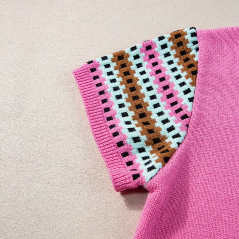 ⭐️Pink Short Sleeve Sweater - Picture 4 of 8